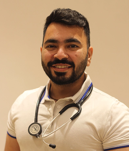 Dr. hitesh khanna